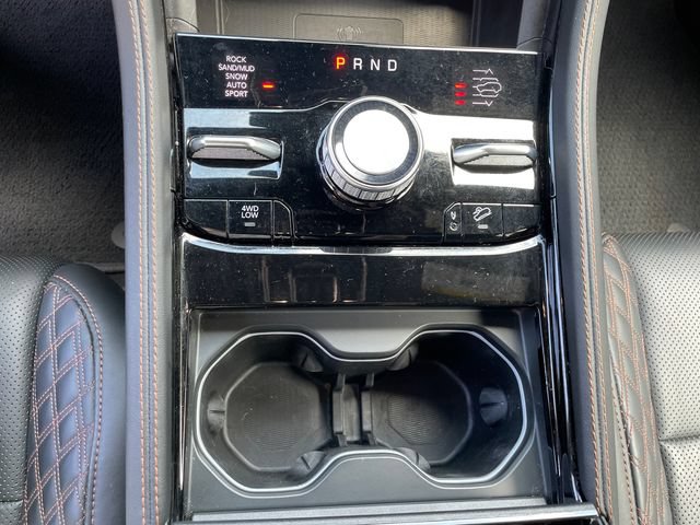 Used 2022 Jeep Grand Cherokee Summit AWD/4WD image 35