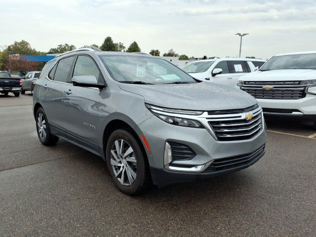 Used 2024 Chevrolet Equinox Premier AWD/4WD image 3