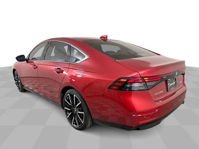Used 2023 Honda Accord Touring image 6