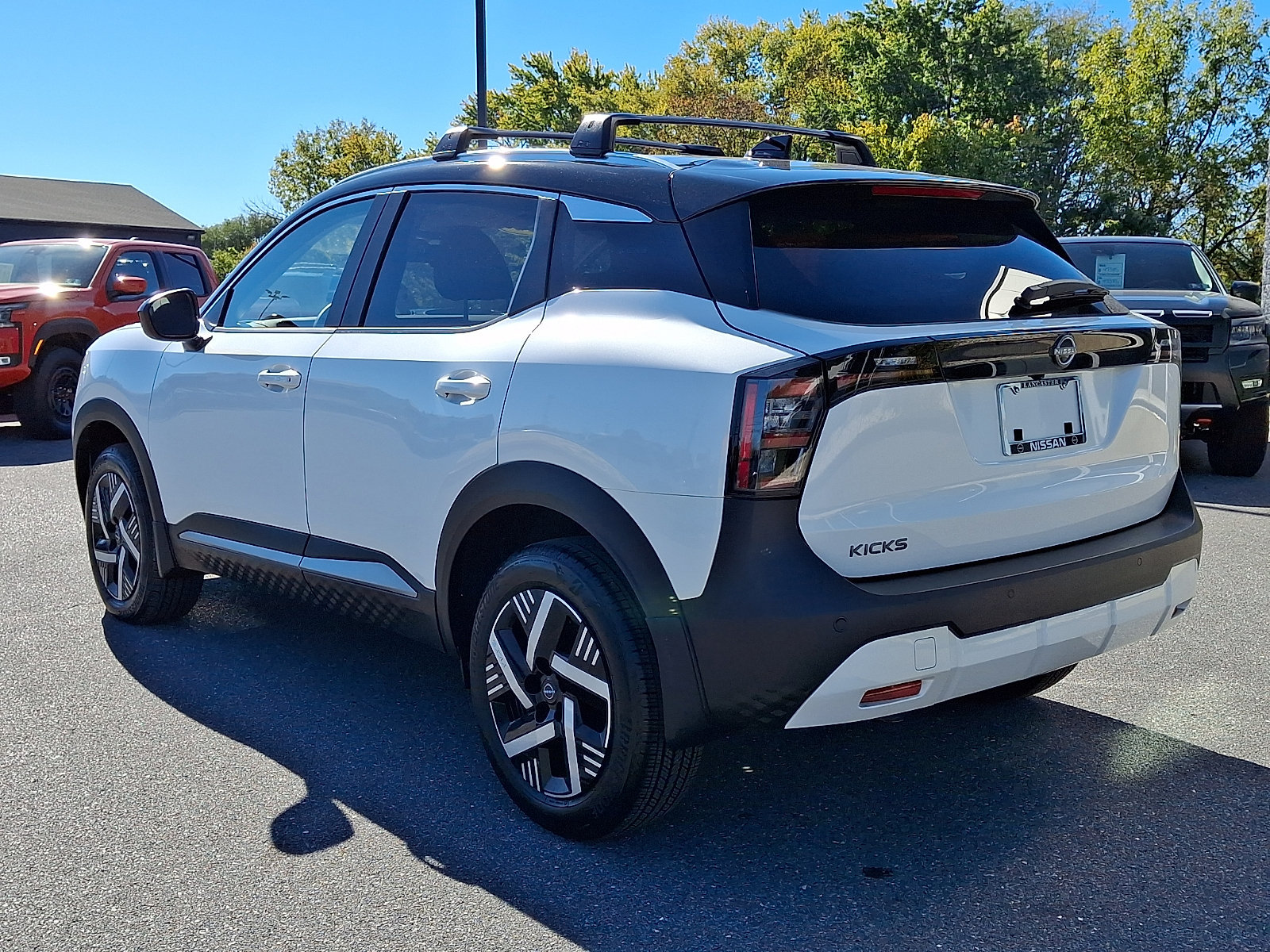 Certified 2026 Nissan Kicks SV w/ Cold Weather Package FWD image 5