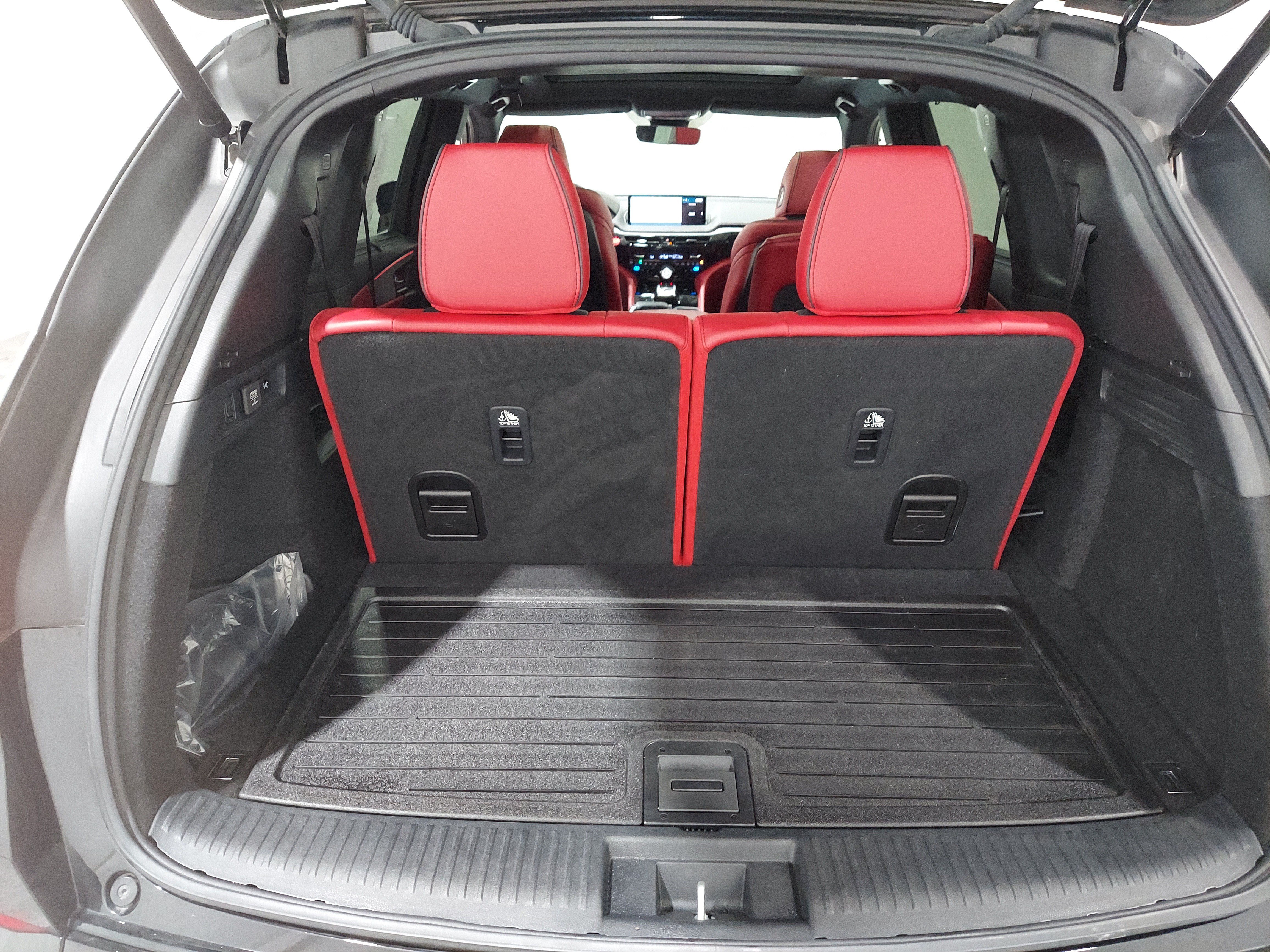 Used 2024 Acura MDX A-Spec AWD/4WD image 15