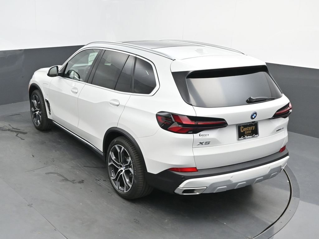 New 2026 BMW X5 xDrive50e AWD/4WD image 41