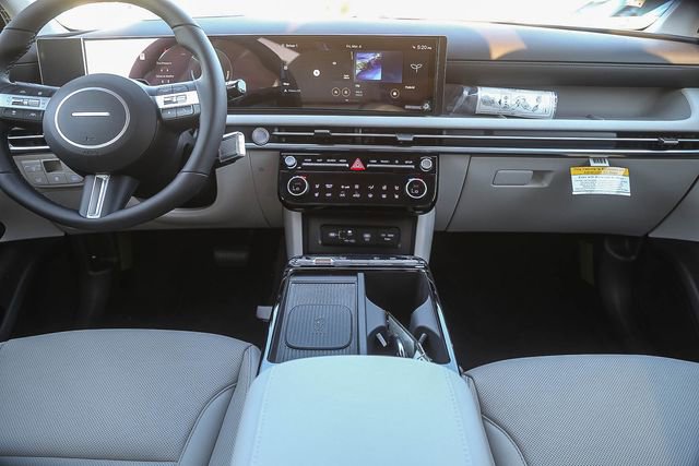 New 2026 Hyundai Tucson Limited image 13