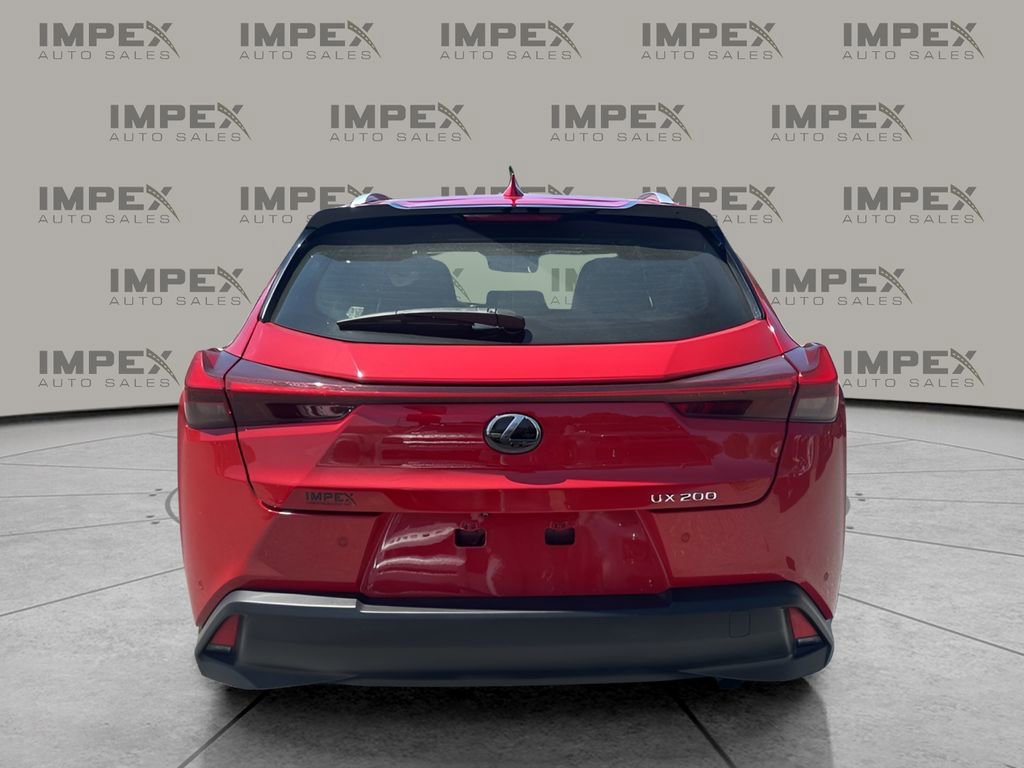Used 2019 Lexus UX 200 w/ Premium Package image 4