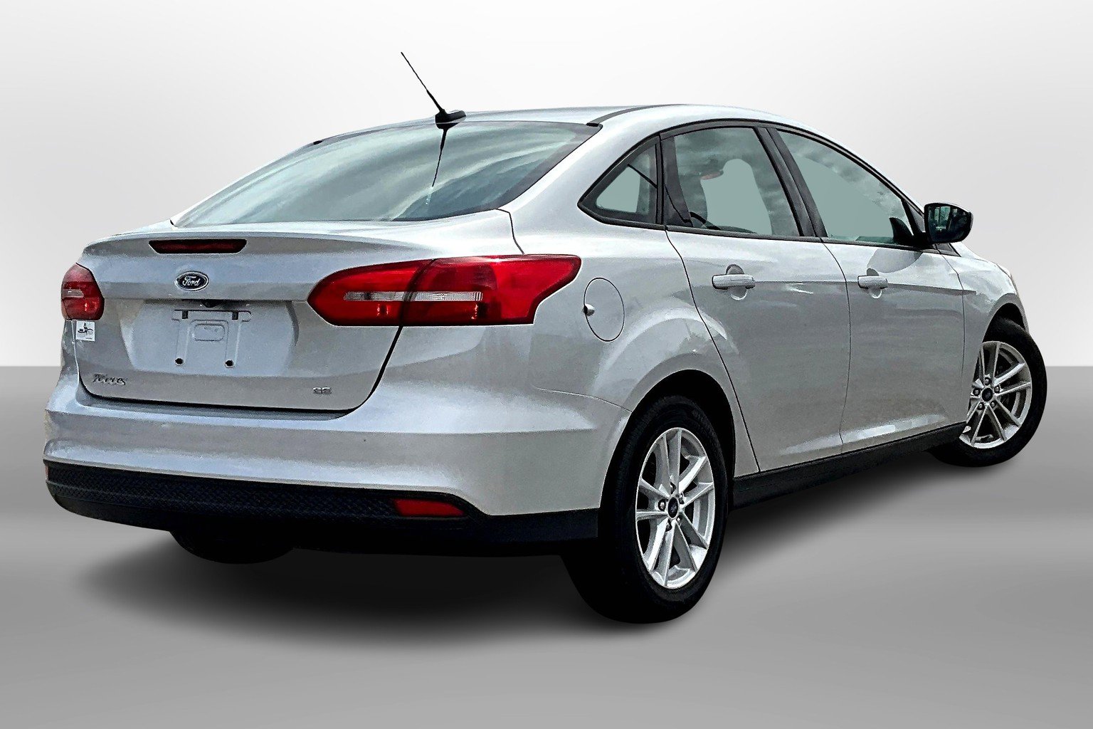 Used 2018 Ford Focus SE FWD image 11