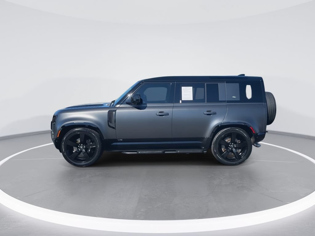 Used 2023 Land Rover Defender 110 AWD/4WD image 5