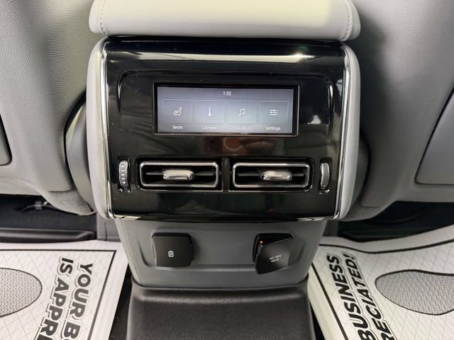 Used 2020 Lincoln Aviator Reserve w/ Equipment Group 201A RWD image 15