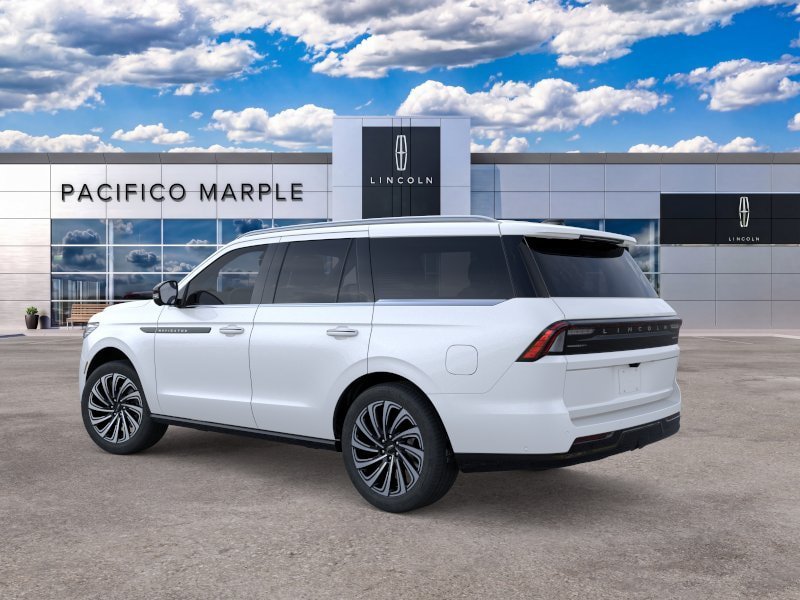 New 2026 Lincoln Navigator Black Label AWD/4WD image 4