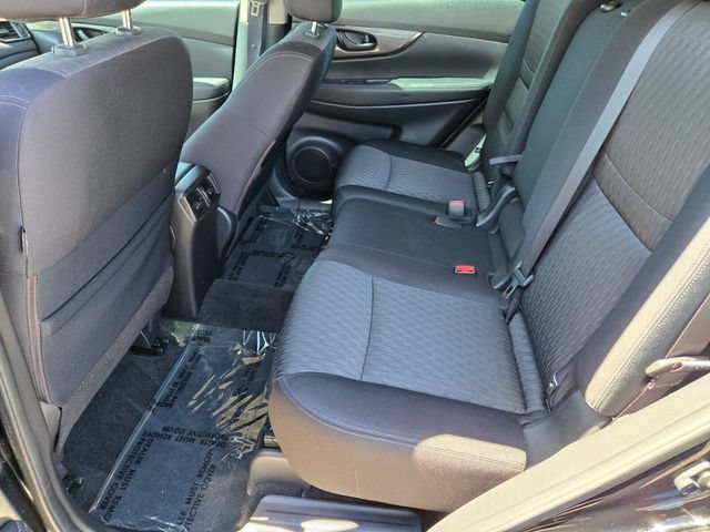 Used 2019 Nissan Rogue S FWD image 15