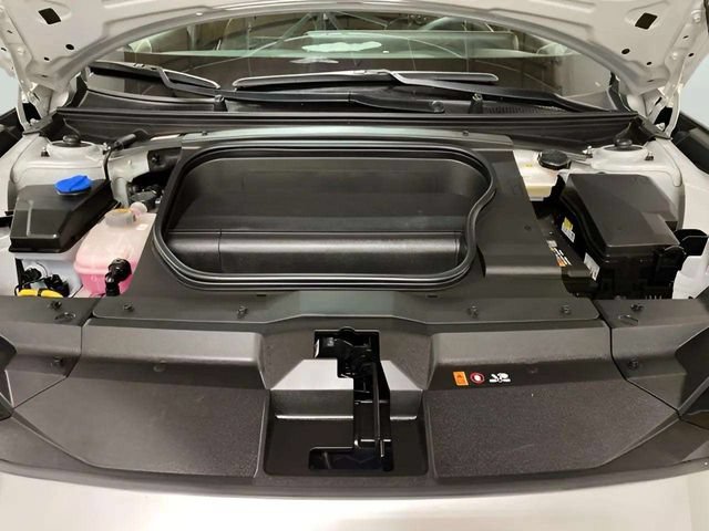 Used 2025 Hyundai Ioniq 6 SEL RWD image 87
