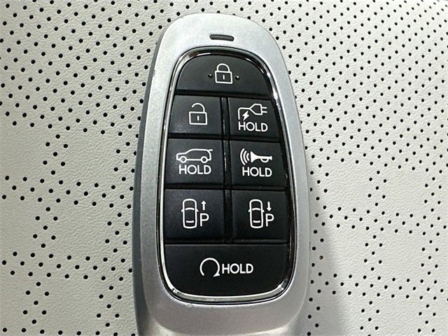 Used 2023 Hyundai Ioniq 5 Limited image 17