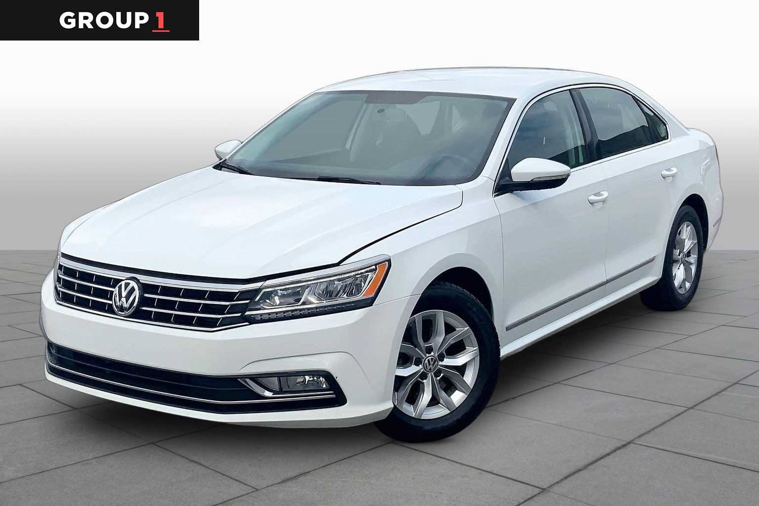Used 2016 Volkswagen Passat 1.8T S w/ Lighting Package (P06) FWD image 1