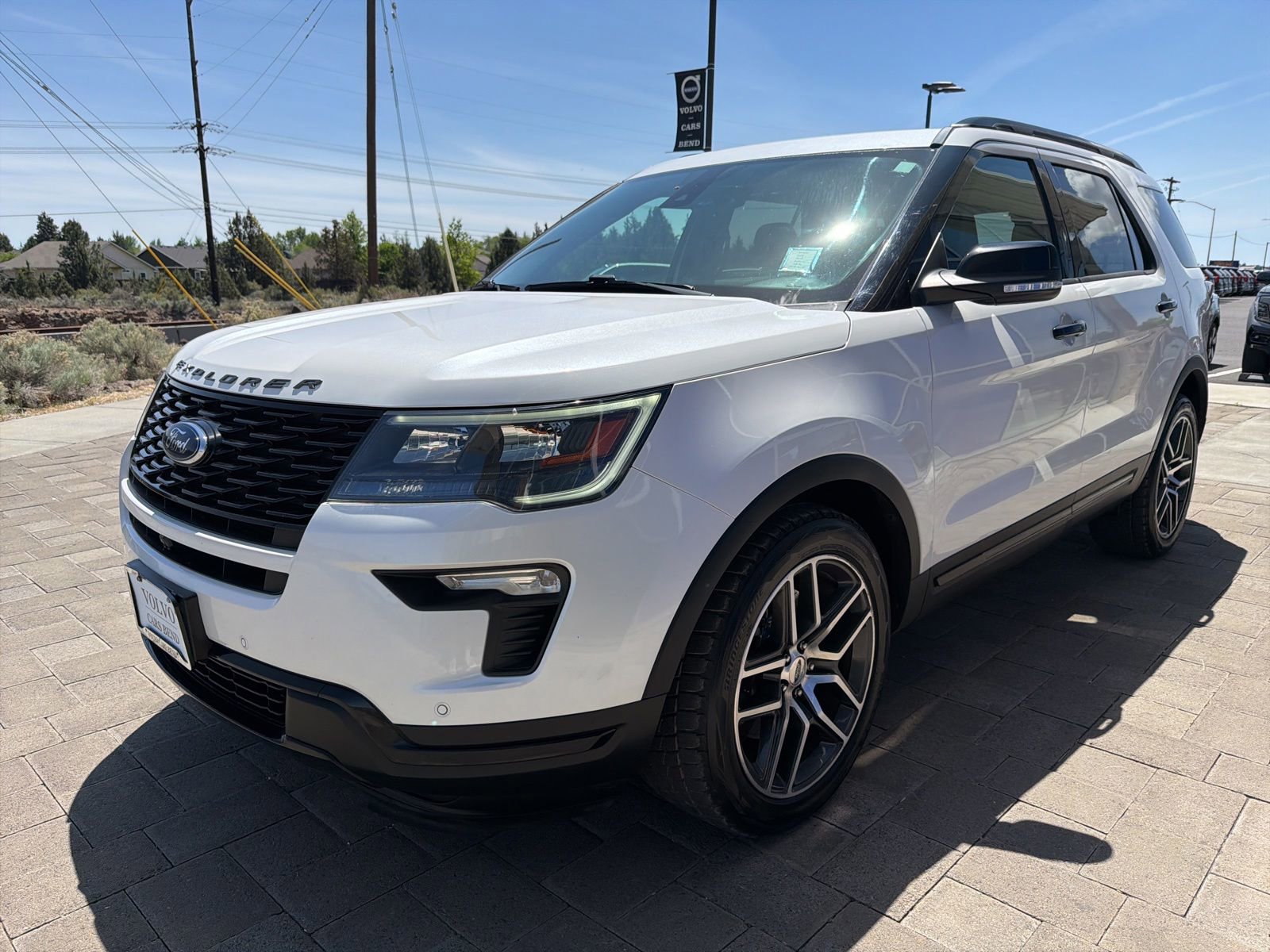 Used 2018 Ford Explorer Sport w/ Equipment Group 401A AWD/4WD image 4