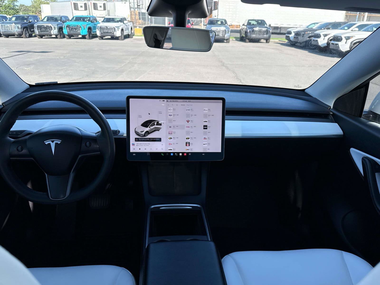 Used 2021 Tesla Model Y Long Range AWD/4WD image 15