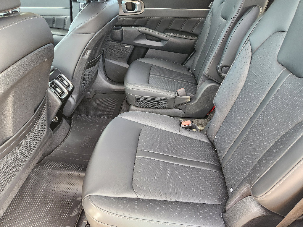 New 2026 Kia Sorento SX image 21