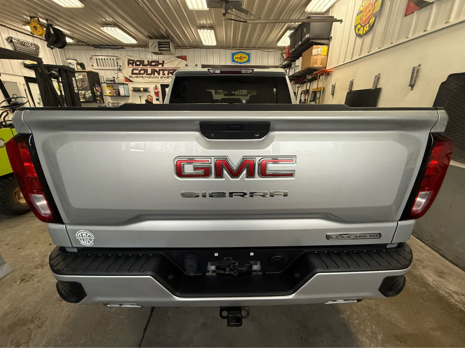 Used 2021 GMC Sierra 1500 Elevation w/ X31 Off-Road Package AWD/4WD image 6