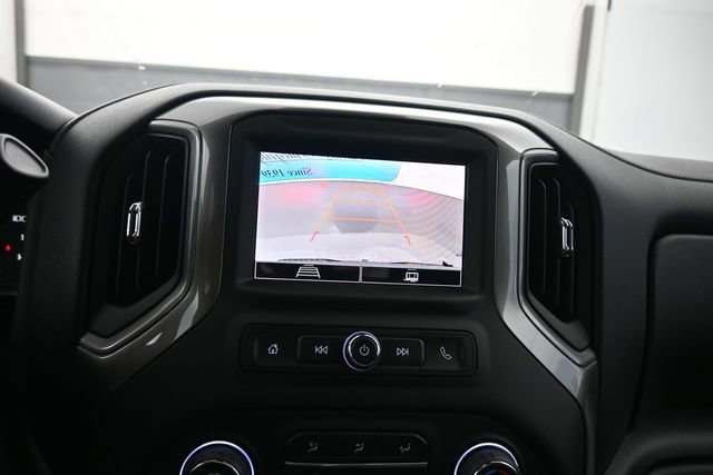 New 2026 Chevrolet Silverado 1500 Custom w/ LPO, Dark Essentials Package AWD/4WD image 15