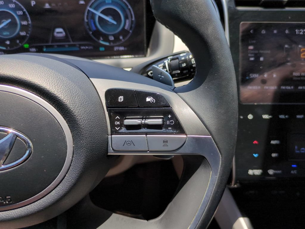 Certified 2022 Hyundai Tucson Limited AWD/4WD image 22