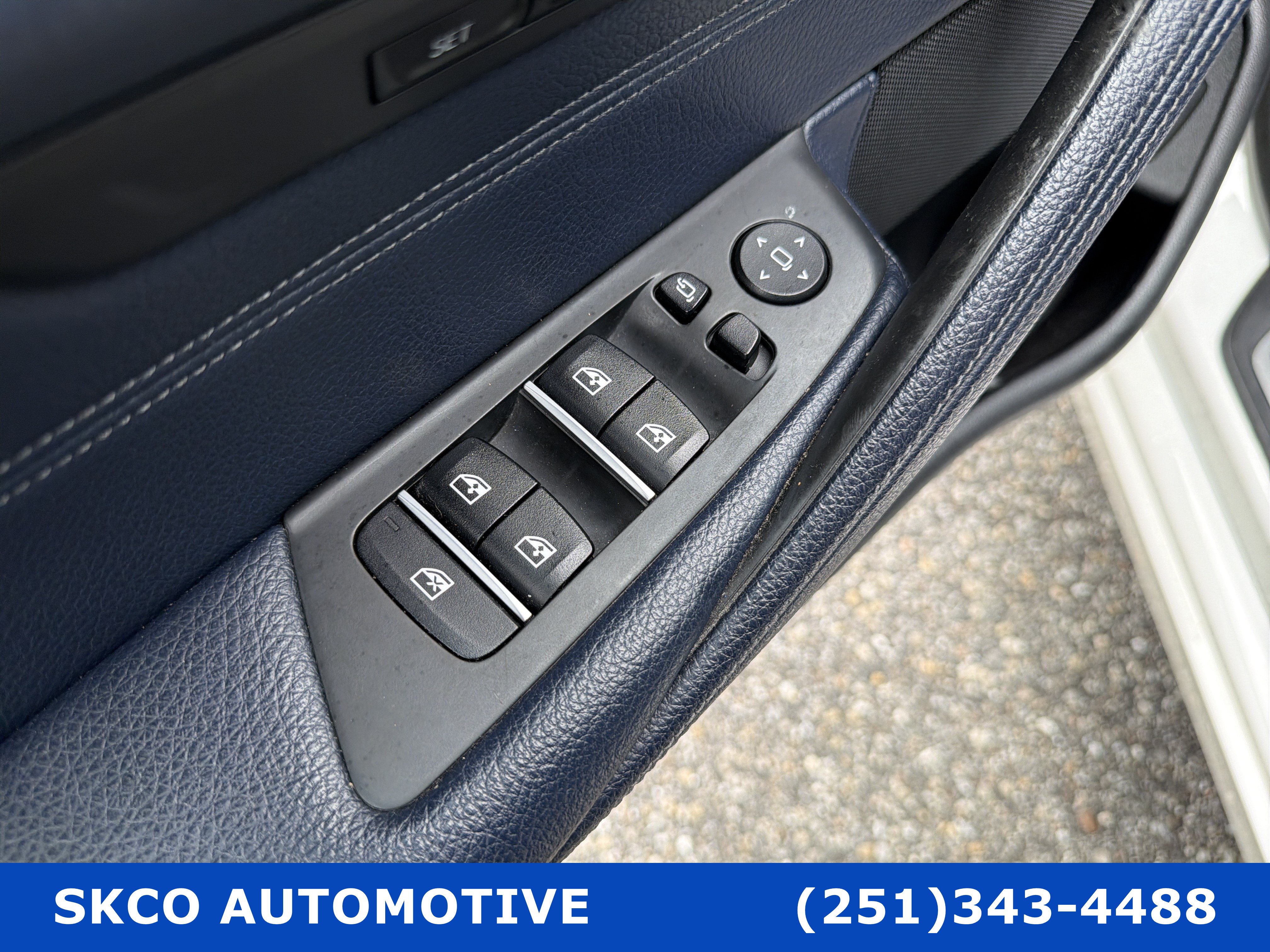 Used 2020 BMW 530i w/ Premium Package RWD image 22