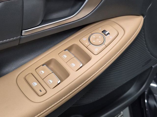 Used 2025 Hyundai Sonata Limited image 23