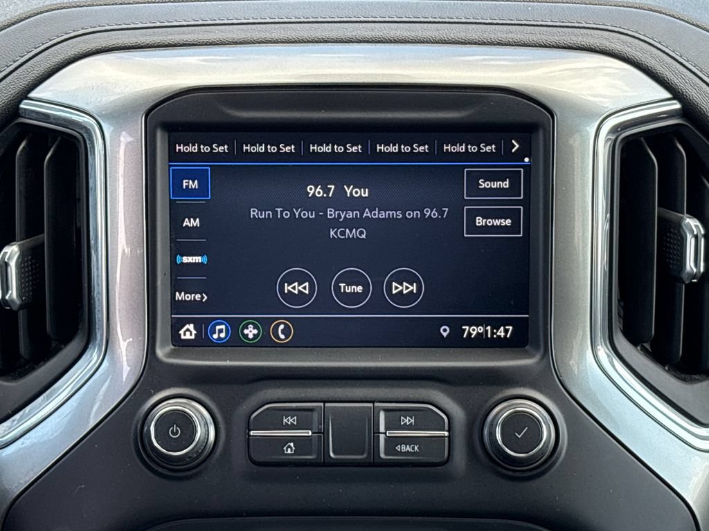 Used 2021 Chevrolet Silverado 1500 LT AWD/4WD image 27