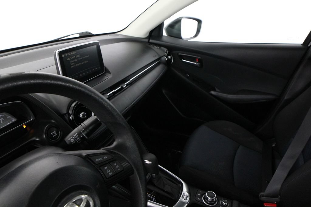 Used 2018 Toyota Yaris iA FWD image 18