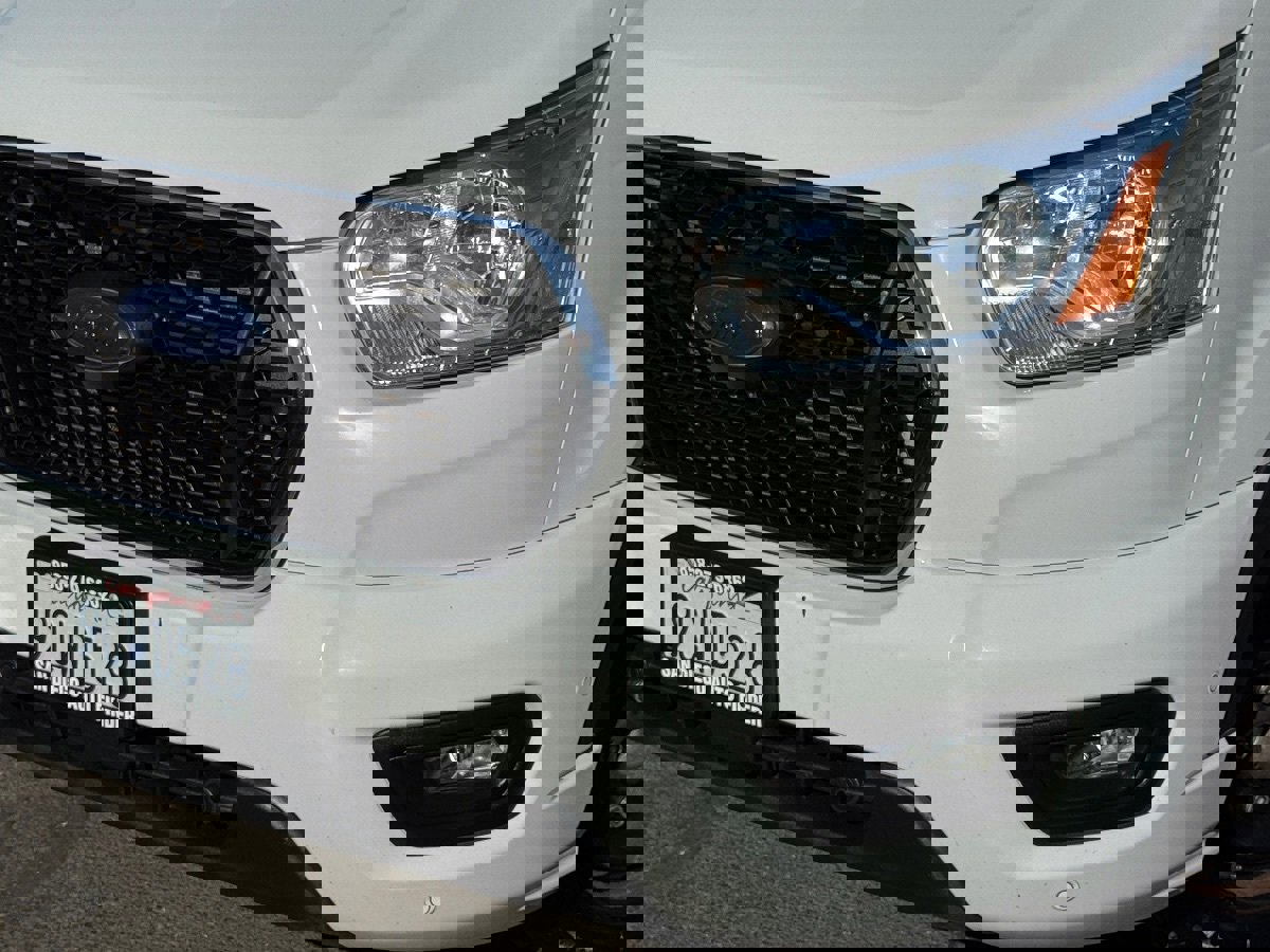 Used 2022 Ford Transit 350 XLT image 3