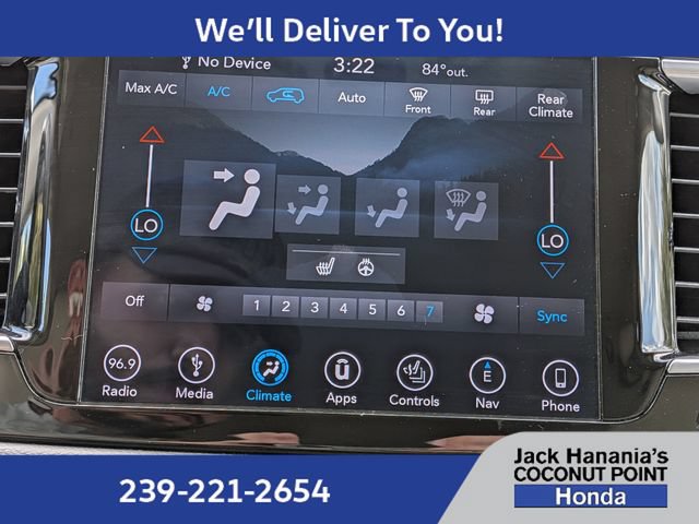 Used 2019 Chrysler Pacifica Touring-L Plus w/ Tire & Wheel Group FWD image 34