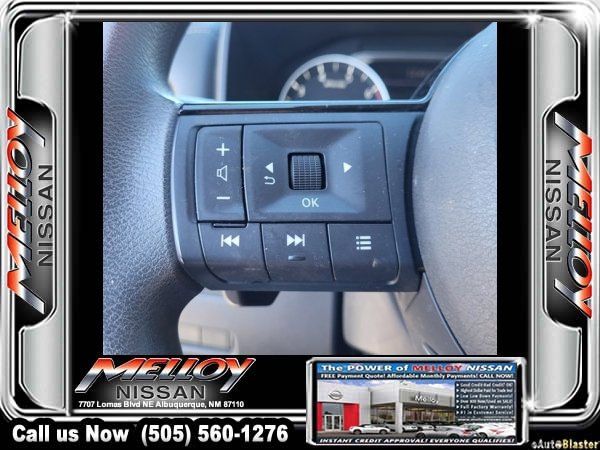 Used 2023 Nissan Rogue SV image 20