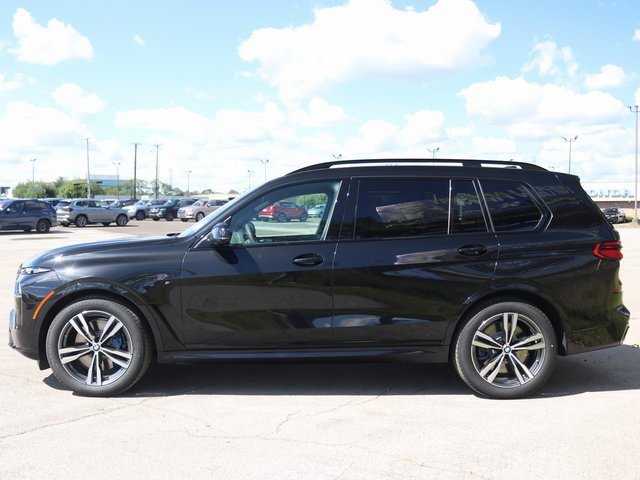 New 2026 BMW X7 M60i image 34