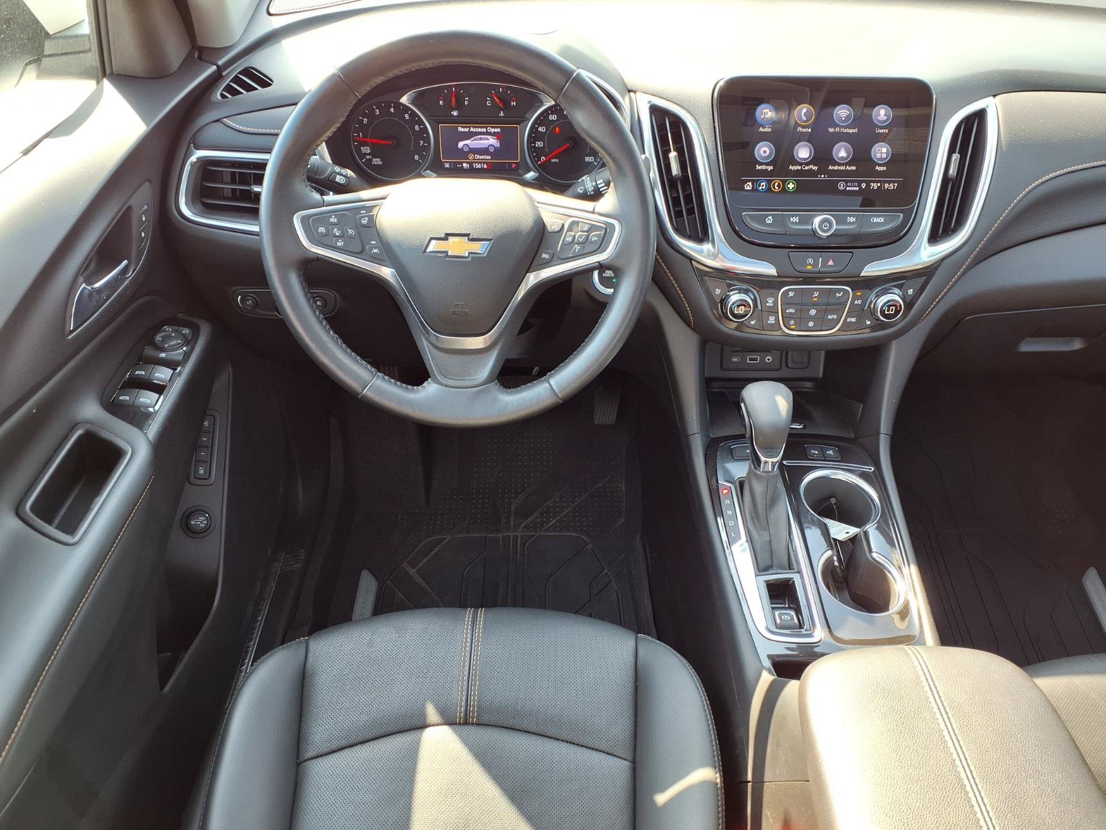 Used 2022 Chevrolet Equinox Premier AWD/4WD image 2