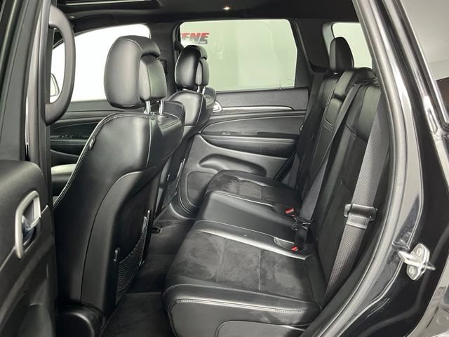 Used 2018 Jeep Grand Cherokee Altitude AWD/4WD image 28