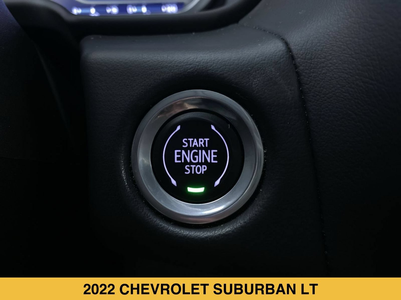 Certified 2022 Chevrolet Suburban LT w/ Luxury Package AWD/4WD image 8