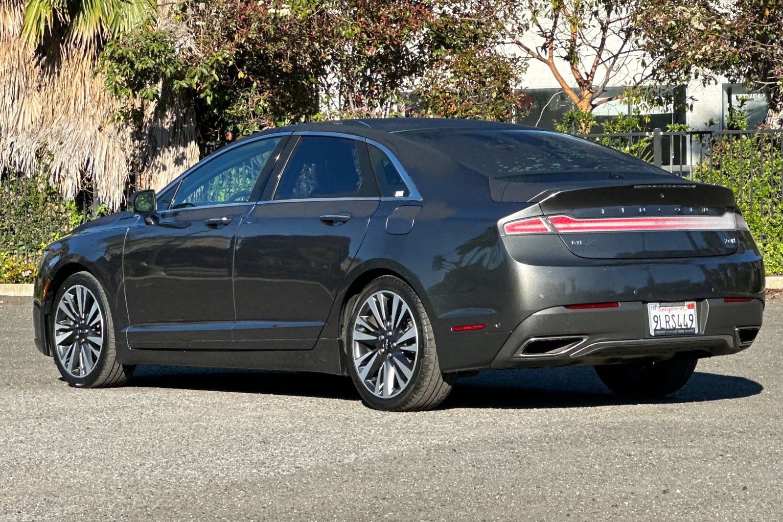 Used 2020 Lincoln MKZ Reserve image 5