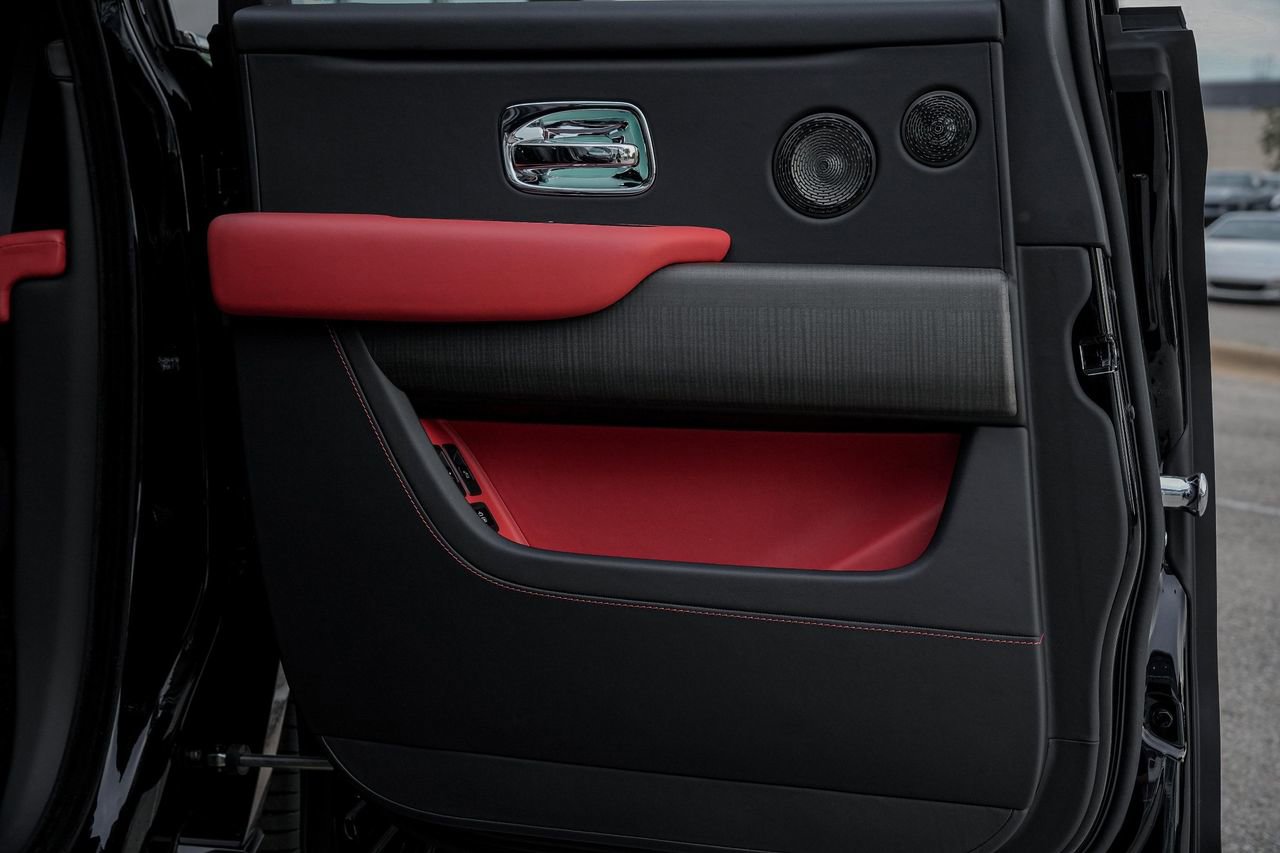 New 2026 Rolls-Royce Cullinan image 43