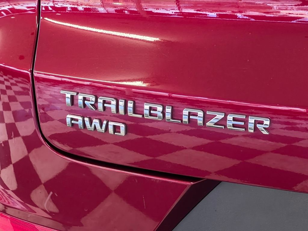 Used 2024 Chevrolet TrailBlazer LT w/ Convenience Package image 41