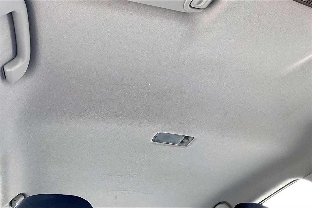 Used 2021 Nissan Versa SV image 20