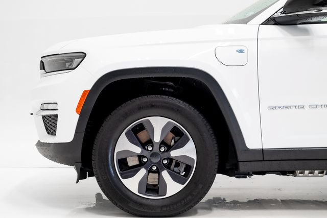 Used 2024 Jeep Grand Cherokee Limited 4xe w/ Trailer Tow Package AWD/4WD image 33
