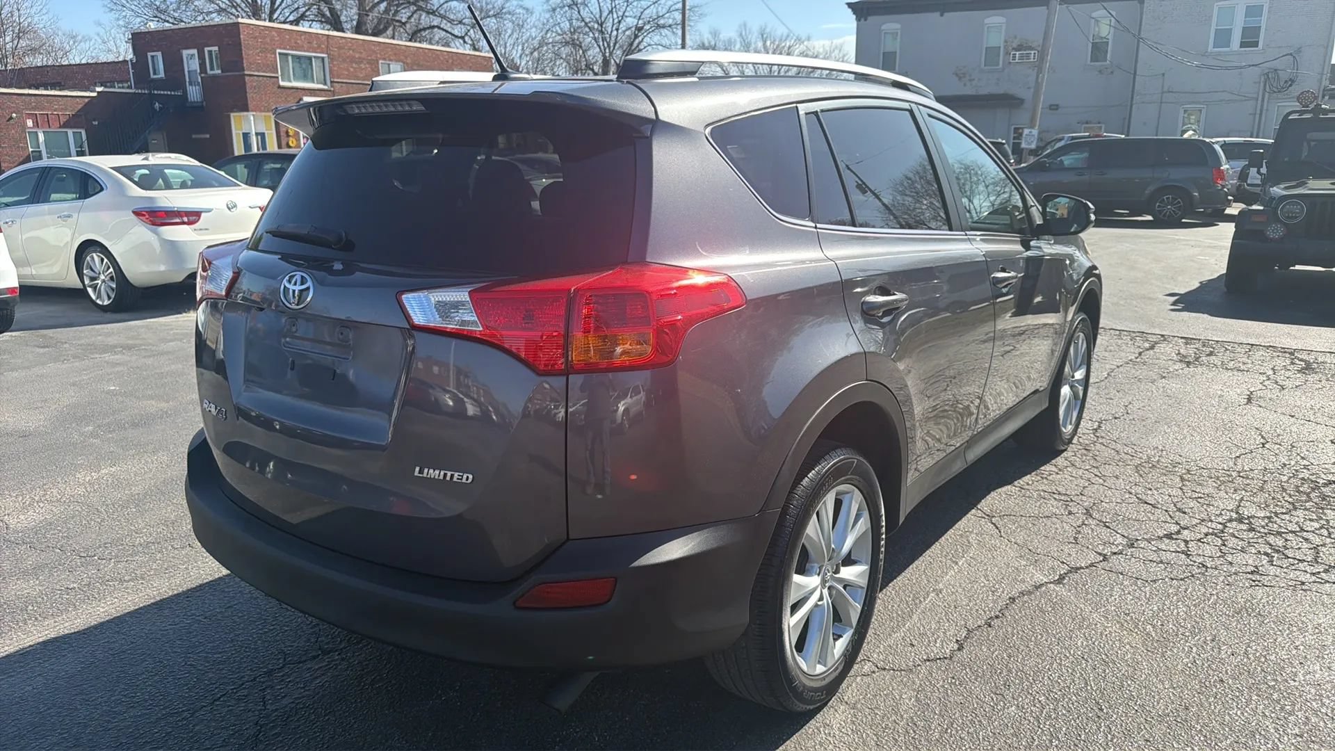 Used 2013 Toyota RAV4 Limited FWD image 5