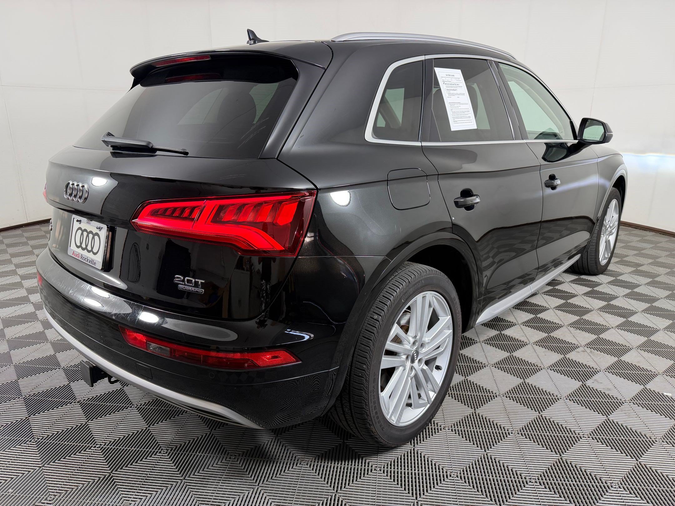 Used 2018 Audi Q5 Premium w/ Premium Plus Package AWD/4WD image 9