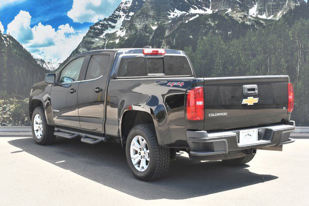 Used 2018 Chevrolet Colorado LT w/ LT Convenience Package AWD/4WD image 9
