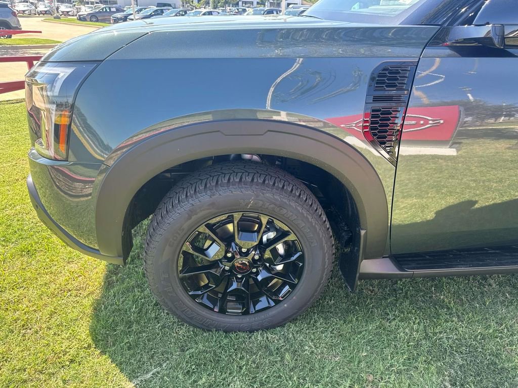 New 2026 Nissan Armada PRO-4X w/ Captain's Chari Seat Package AWD/4WD image 5