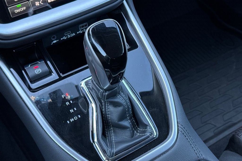 Certified 2025 Subaru Outback Premium w/ Popular Package #1A image 21