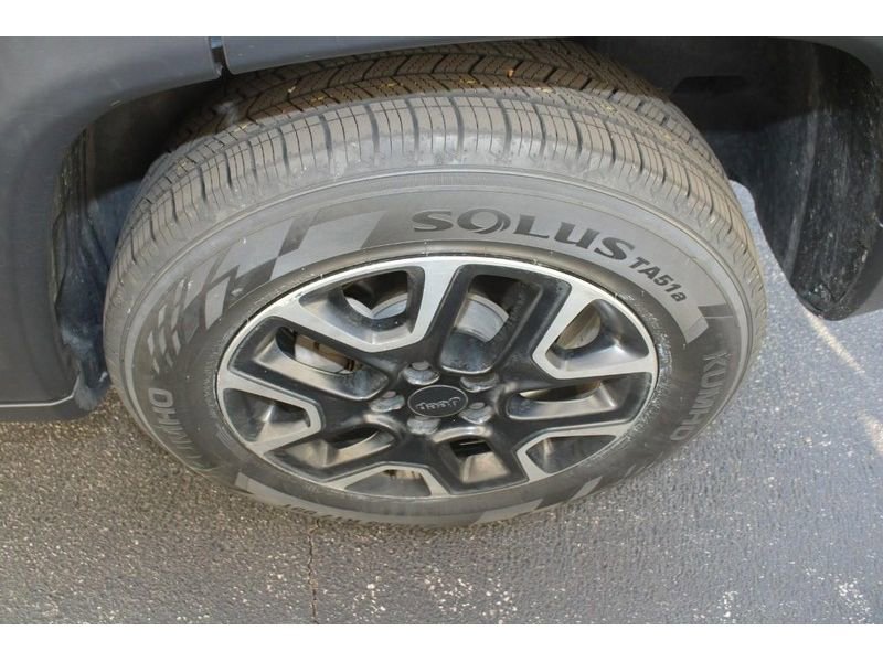 Used 2019 Jeep Compass Trailhawk w/ Leather Interior Group image 9