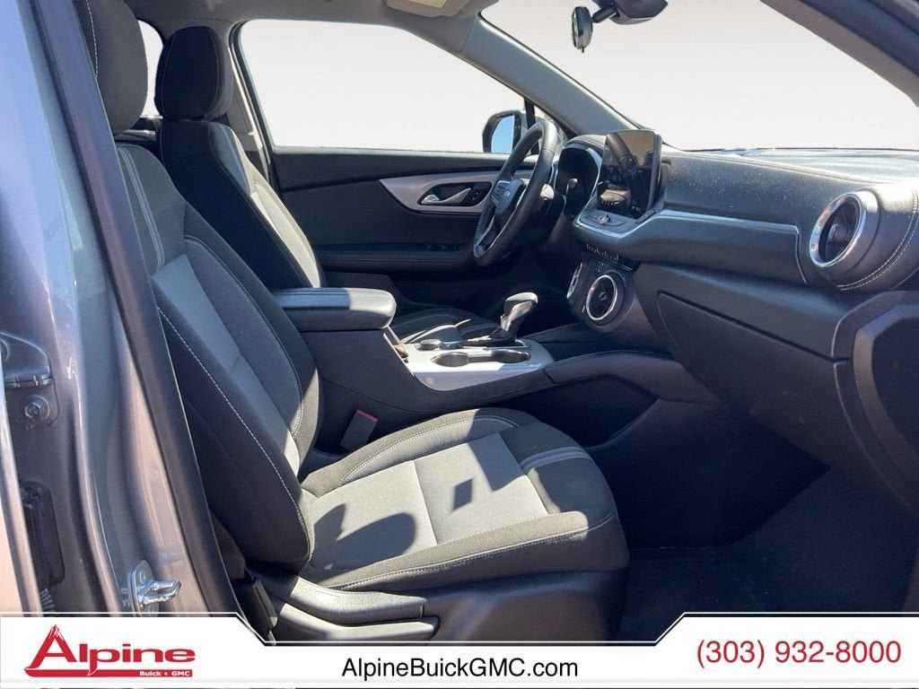 Used 2023 Chevrolet Blazer LT AWD/4WD image 15