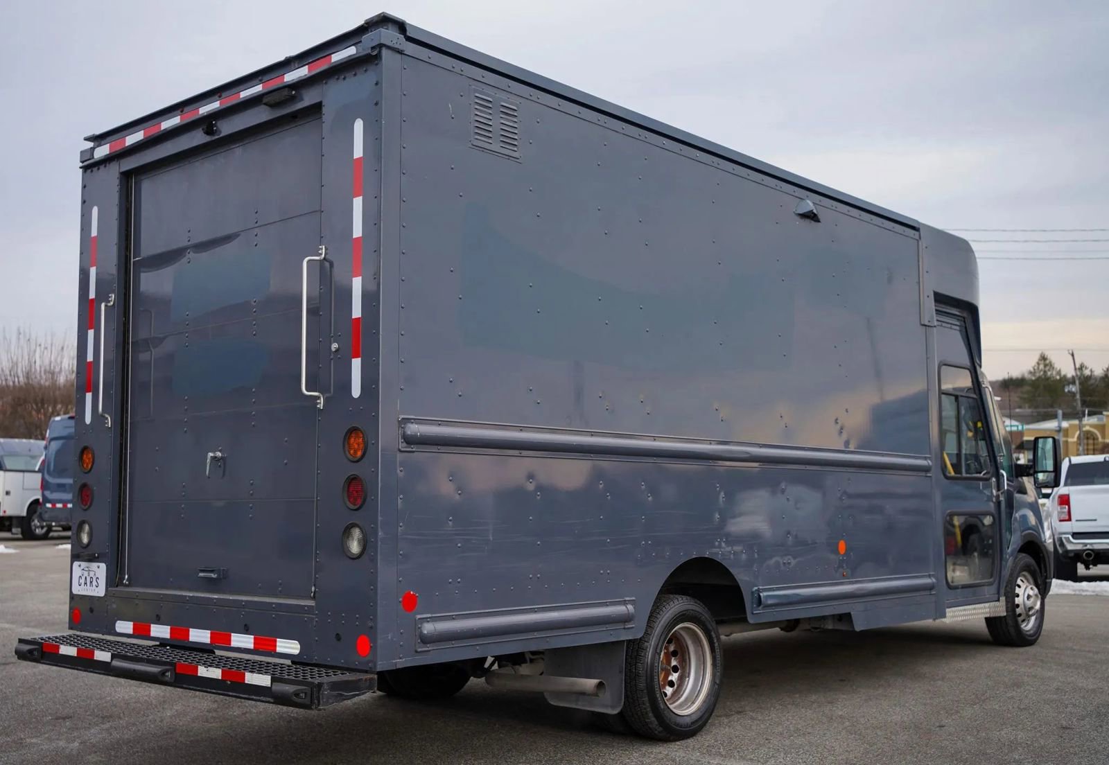Used 2021 Ford Transit 350 DRW RWD image 8