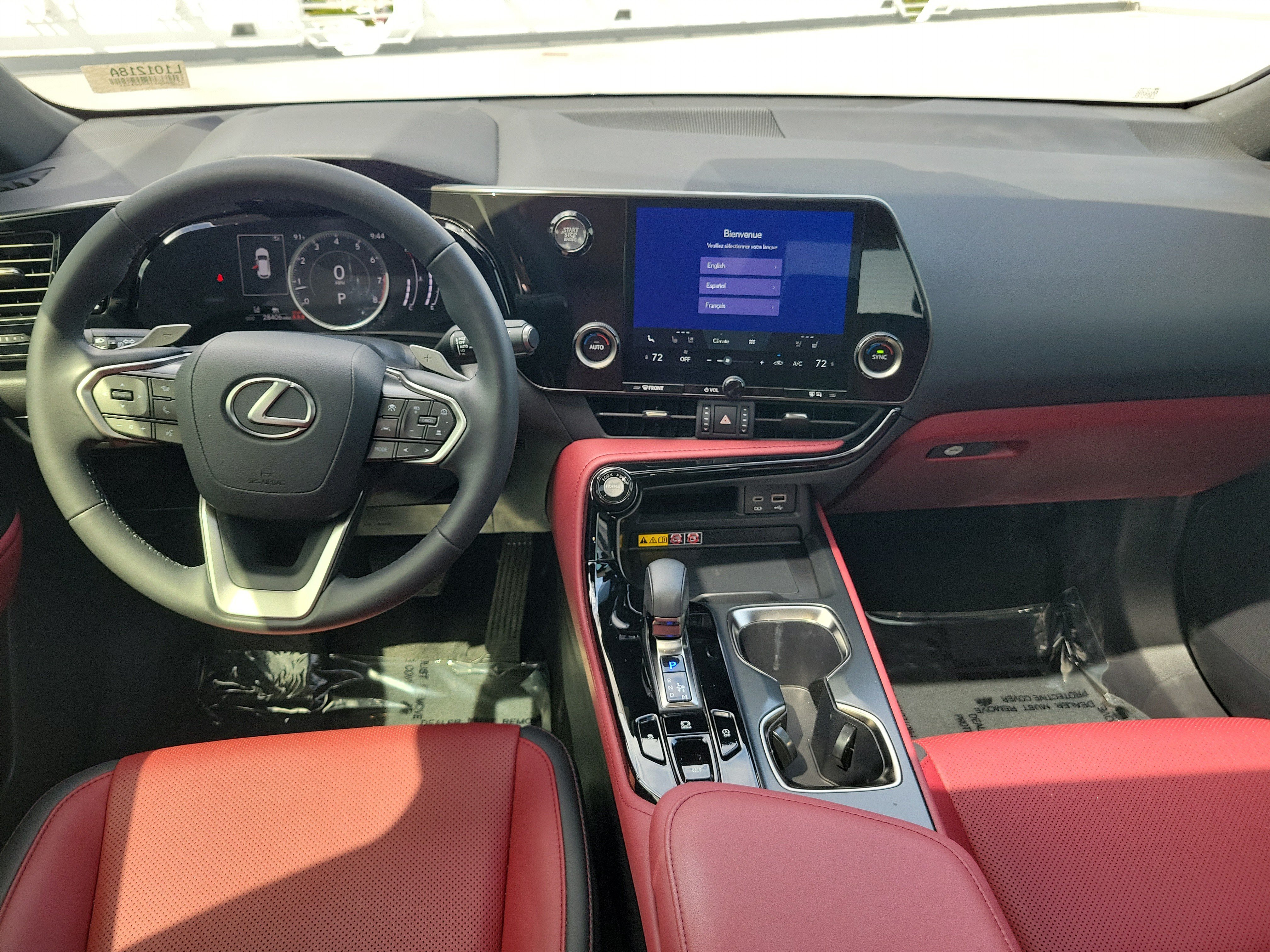 Certified 2025 Lexus NX 250 FWD w/ Towing Package (2000 Lbs) image 16
