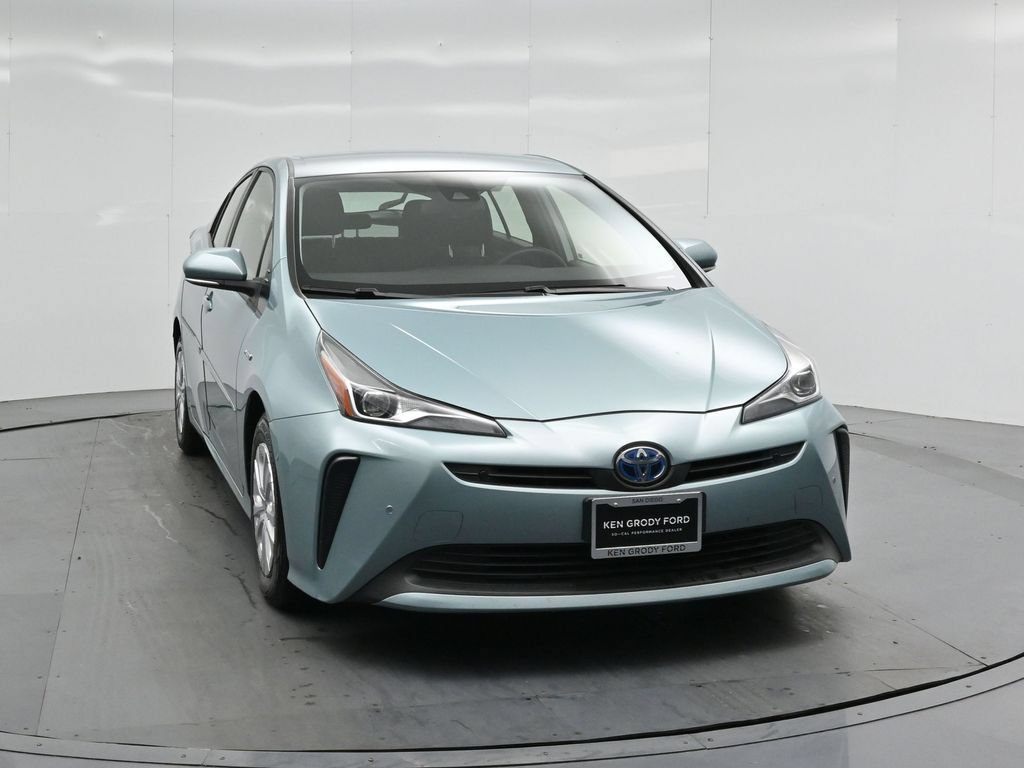 Used 2021 Toyota Prius LE FWD image 50