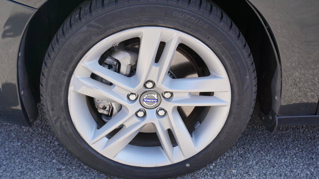 Used 2014 Volvo S60 T5 FWD image 9