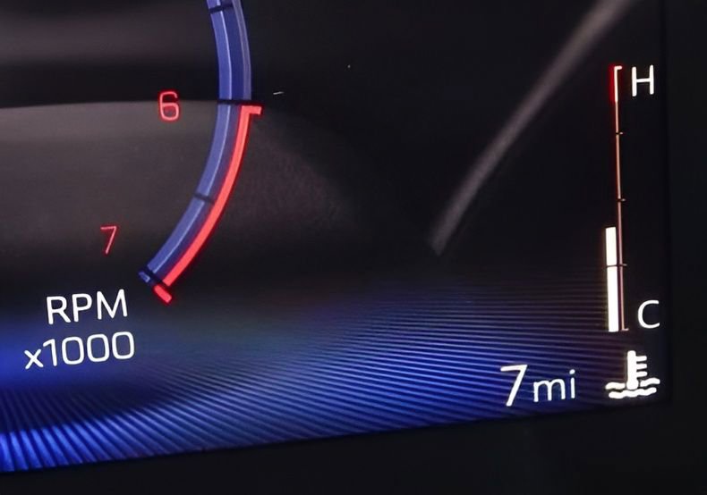 Used 2026 Chevrolet Trax RS w/ Driver Confidence Package image 26